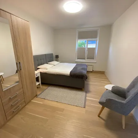 Away From Centre Near Kadriorg * 탈린