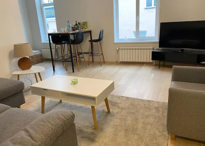 Away From Centre Near Kadriorg Διαμέρισμα