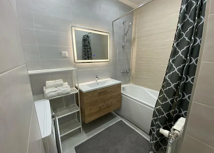 Away From Centre Near Kadriorg Appartement *