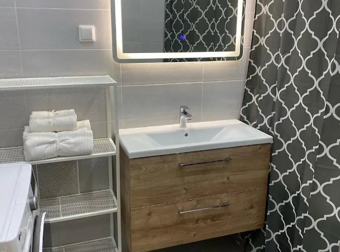 Away From Centre Near Kadriorg Korter *