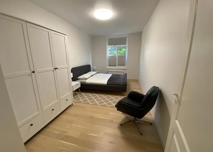 Appartement Away From Centre Near Kadriorg *