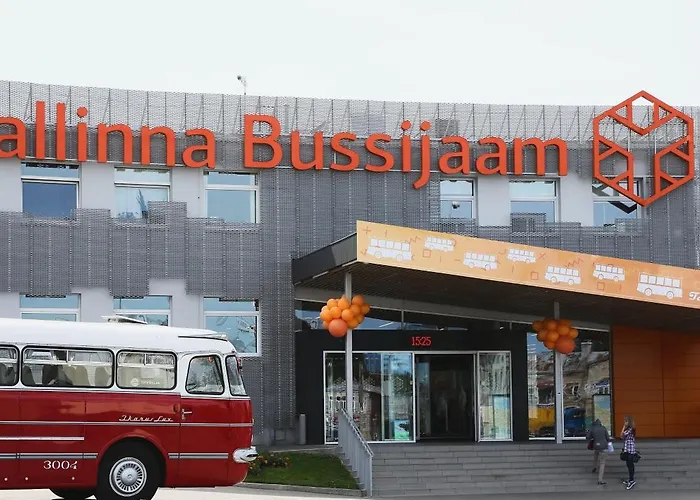 Away From Centre Near Kadriorg Διαμέρισμα Ταλίν