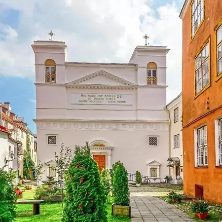 Away From Centre Near Kadriorg